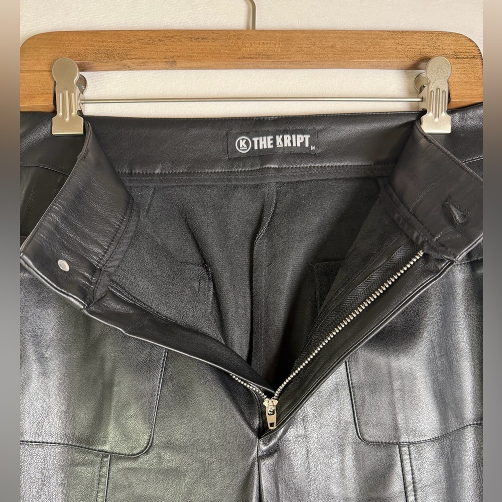 THE KRIPT Women’s Black Faux Leather Straight Leg Pants Y2K Moto Minimalist Sz M - Picture 5 of 10